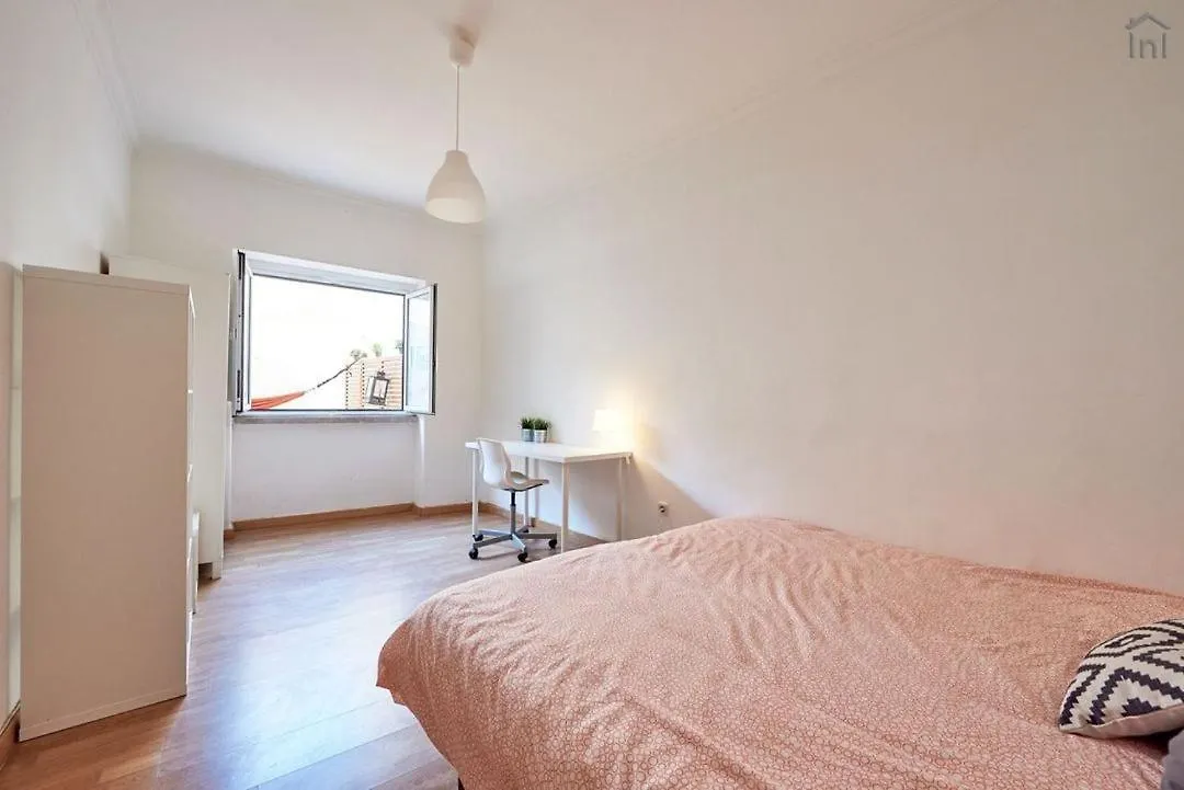 2 Bedroom Apartment In Alameda Lissabon